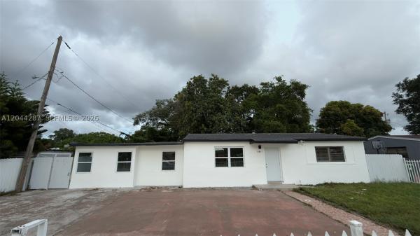 Bonnie Briar Estates, 17011 NW 33rd Ct, Miami Gardens, Florida 33056, image 1