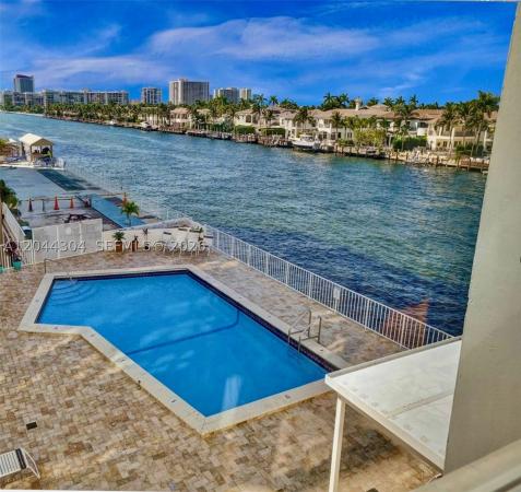 Trafalgar Towers, 1400 S Ocean Dr #506, Hollywood, Florida 33019, image 2