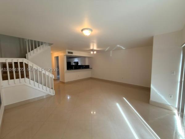 Crystal View Townhomes, 862 Crystal Lake Dr, Deerfield Beach, Florida 33064, image 3