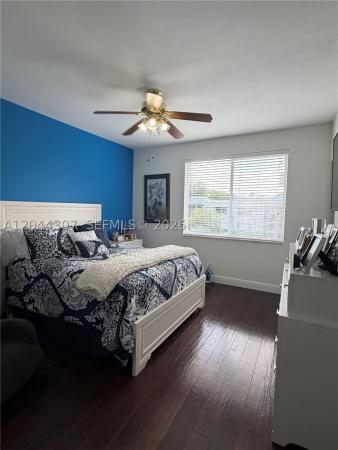 Coconuts, 16619 Hemingway Dr, Weston, Florida 33326, image 2