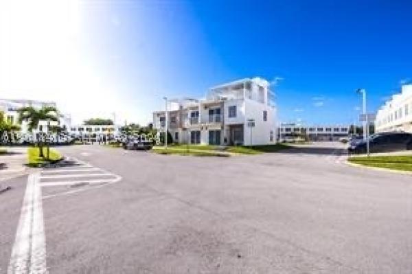 Homestead, Florida 33032, image 1