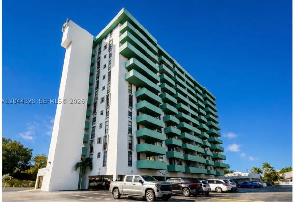 Imperial Terraces, 1825 W 44th Pl #806, Hialeah, Florida 33012, image 2