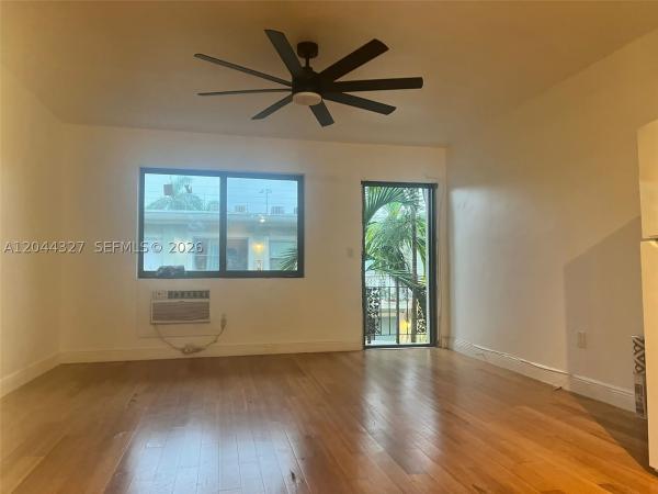 7035 Rue Granville #3, Miami Beach, Florida 33141, image 2