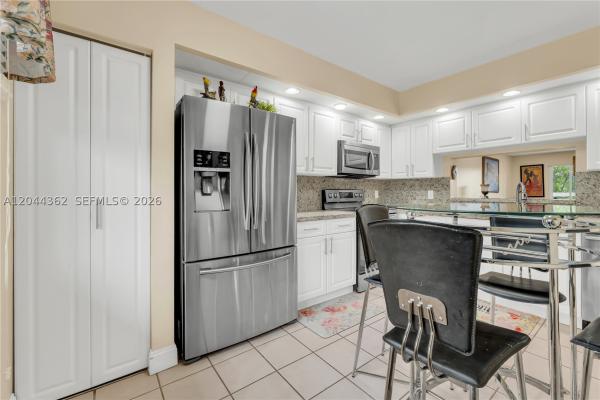 Hawthorne At Century Village, 12900 SW 13th St #309E, Pembroke Pines, Florida 33027, image 3