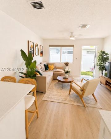 West Carver Ranches, 5712 Mayo St #1, Hollywood, Florida 33023, image 3