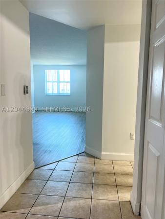 Douglas Grand, 50 Menores Ave #720, Coral Gables, Florida 33134, image 3