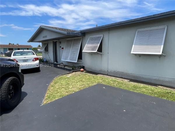14253 SW 107th Pl #X, Unincorporated Dade County, Florida 33176, image 2