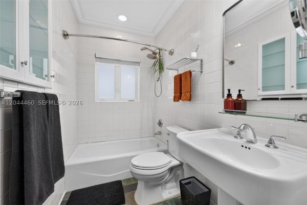 Coral Estates, 1710 Segovia St, Coral Gables, Florida 33134, image 3