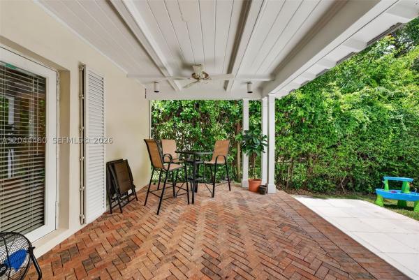 Coral Estates, 1710 Segovia St, Coral Gables, Florida 33134, image 2