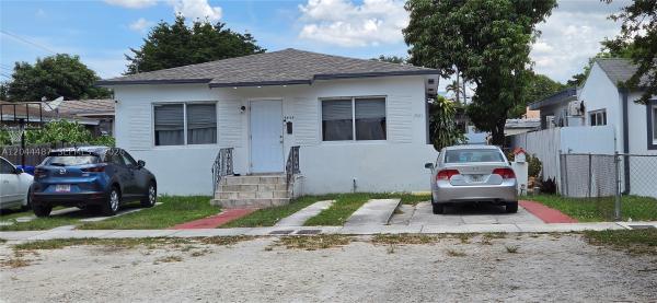 Twelfth Street Manors, Miami, Florida 33125, image 1