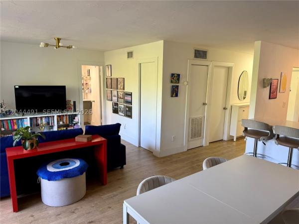 Coral Way Towers, 2950 SW 3rd Ave #3C, Miami, Florida 33129, image 2