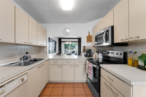 12427 NW 7th Ln, Unincorporated Dade County, Florida 33182, image 2