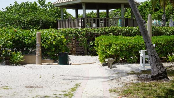 Towers Of Key Biscayne, 1111 Crandon Blvd #B705, Key Biscayne, Florida 33149, image 2