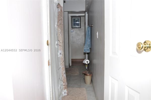 Stirling Lake, 5630 SW 55th Ave, Davie, Florida 33314, image 1