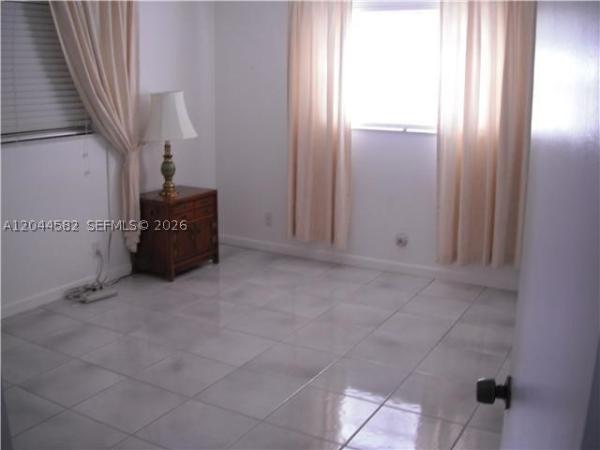 Tennis Club Johnston, 660 Tennis Club Dr #101, Fort Lauderdale, Florida 33311, image 2