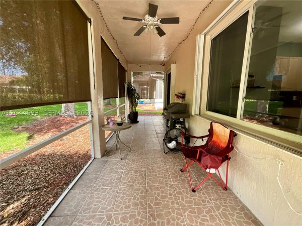 North Gate, 2335 SE 4th Pl, Homestead, Florida 33033, image 2