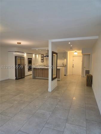 Villa Dorada, 20401 NE 30th Ave #112-8, Aventura, Florida 33180, image 2