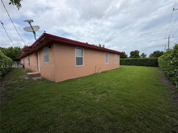 10530 SW 183rd St #2, Unincorporated Dade County, Florida 33157, image 2