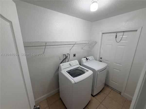 10530 SW 183rd St #2, Unincorporated Dade County, Florida 33157, image 1
