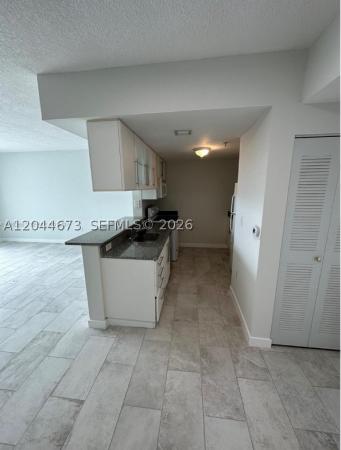 1800 Biscayne Plaza, 275 NE 18th St #1406, Miami, Florida 33132, image 2