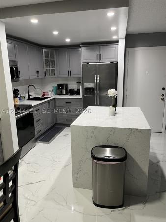 819 NE 199th St #6-101, Unincorporated Dade County, Florida 33179, image 1