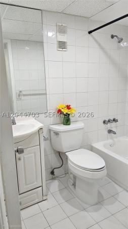 10641 SW 108th Ave #1H, Unincorporated Dade County, Florida 33176, image 2