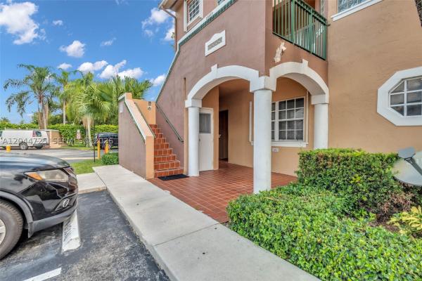 10018 Hammocks Blvd #101-5, Unincorporated Dade County, Florida 33196, image 2