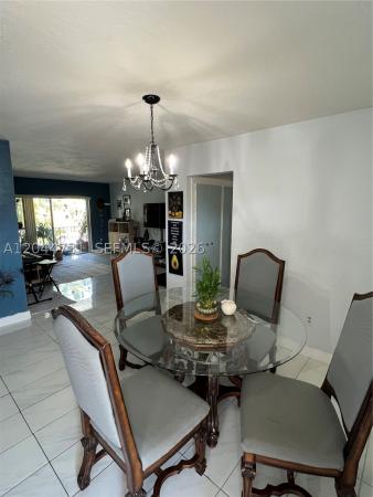 Dadeland Grove, 6900 N Kendall Dr #A205, Pinecrest, Florida 33156, image 3