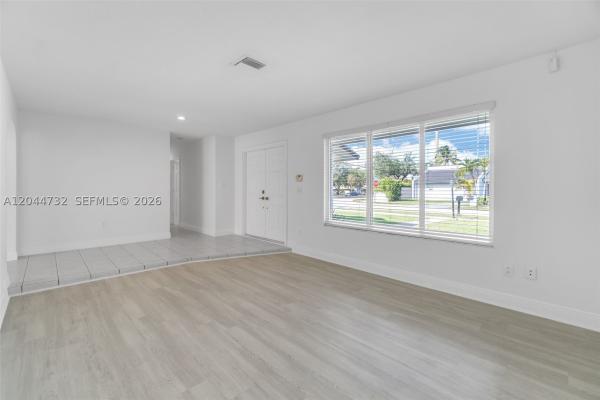 7125 SW 93rd Ct, Unincorporated Dade County, Florida 33173, image 2