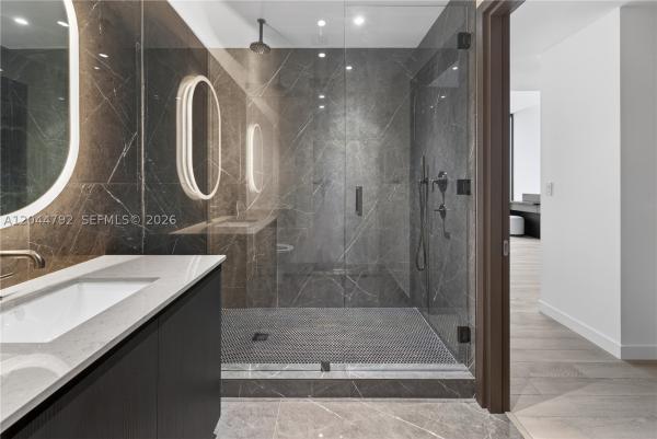 20 NE 11th #4703, Miami, Florida 33132, image 1