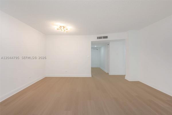445 NE 195th St #326, Unincorporated Dade County, Florida 33179, image 2