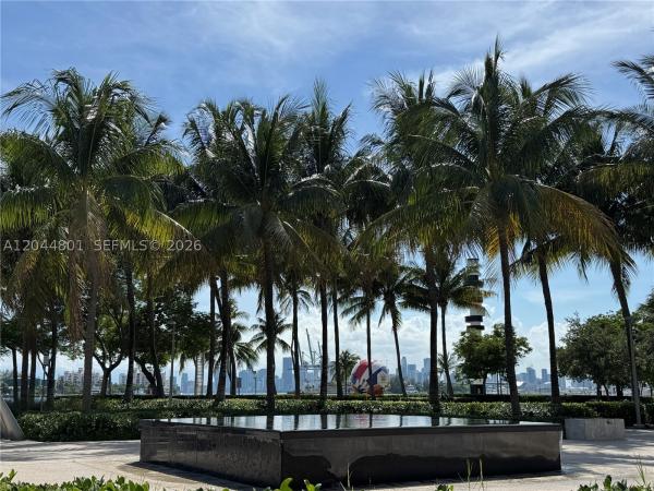 Washington Corner, 204 Washington Ave #13, Miami Beach, Florida 33139, image 1