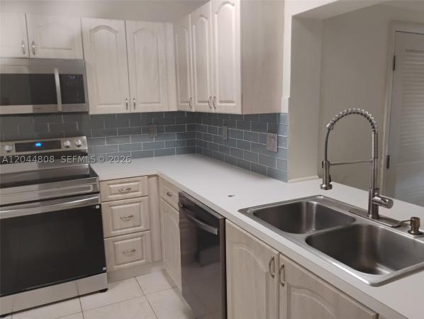11249 SW 169th St #V4831, Unincorporated Dade County, Florida 33157, image 3