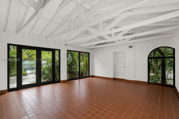 5390 Sunset Dr, Unincorporated Dade County, Florida 33143, image 2