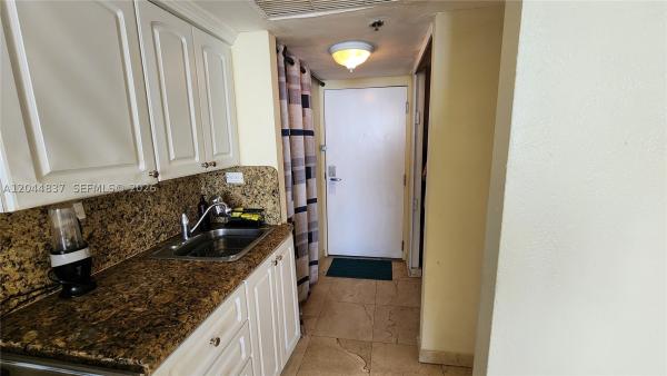 19201 E Collins Ave #345, Sunny Isles Beach, Florida 33160, image 2