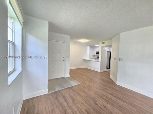 LakeView Club, 2890 N Oakland Forest Dr #102, Oakland Park, Florida 33309, image 3