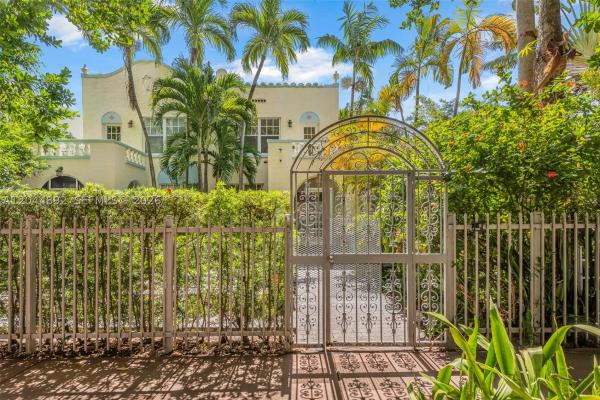 Villa Veneto, 719 Meridian Ave #1, Miami Beach, Florida 33139, image 1
