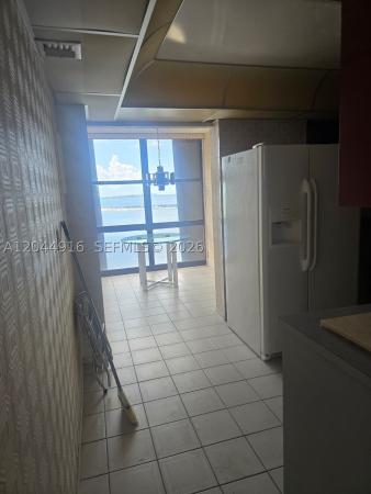 Brickell Place, 1901 Brickell Ave #B1614, Miami, Florida 33129, image 3