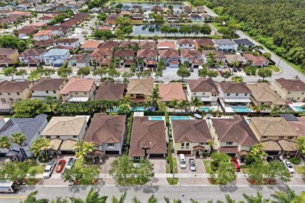 16572 SW 43rd Ln, Unincorporated Dade County, Florida 33185, image 1