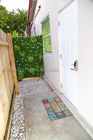 947 NE 149th St, Unincorporated Dade County, Florida 33161, image 1