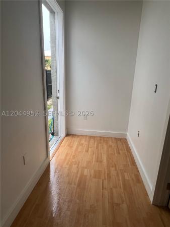 8208 SW 166th Pl, Unincorporated Dade County, Florida 33193, image 2