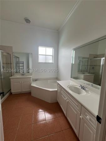 8208 SW 166th Pl, Unincorporated Dade County, Florida 33193, image 1
