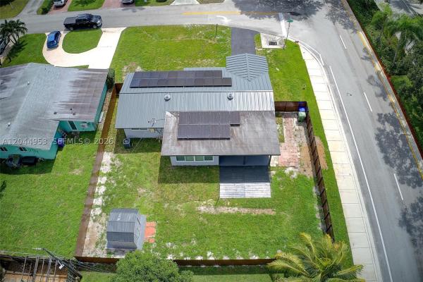 Boulevard Heights, 8891 NW 11th St, Pembroke Pines, Florida 33024, image 1