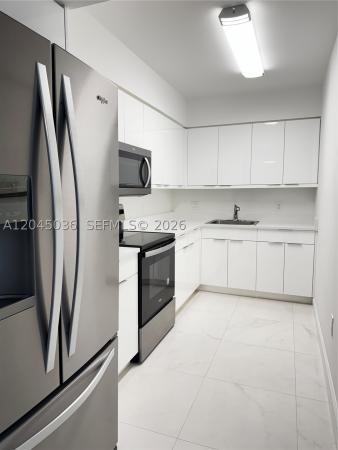 St Louis, 800 Claughton Island Dr #502, Miami, Florida 33131, image 3