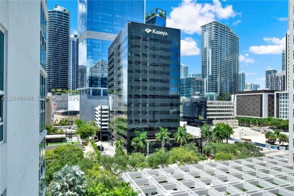 The Plaza On Brickell East, 950 Brickell Bay Dr #802, Miami, Florida 33131, image 1