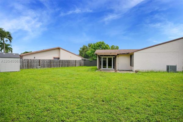 9786 SW 147th Ct, Unincorporated Dade County, Florida 33196, image 1