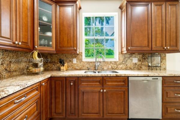 Heron Ridge, 3745 Heron Ridge Ln, Weston, Florida 33331, image 2