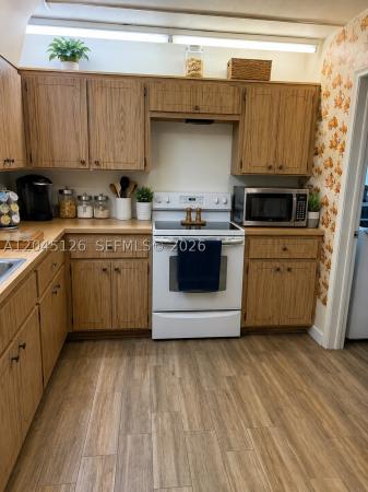 Hollywood Beach Heights, 6145 Hayes St, Hollywood, Florida 33024, image 3