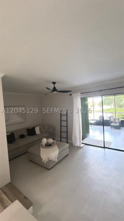 Westview, 8985 Palm Tree Ln #8985, Pembroke Pines, Florida 33024, image 2