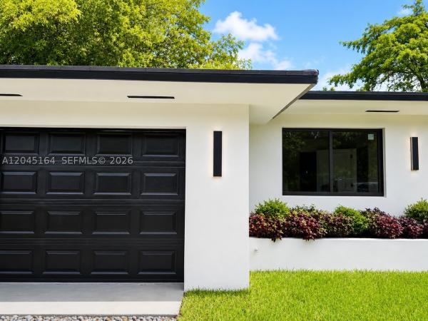 El Portal, 2 NE 91st St, Miami Shores, Florida 33138, image 2